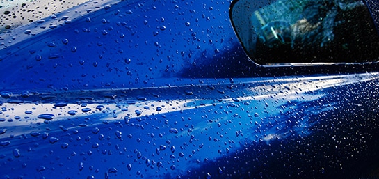 La lluvia y la pintura de tu auto