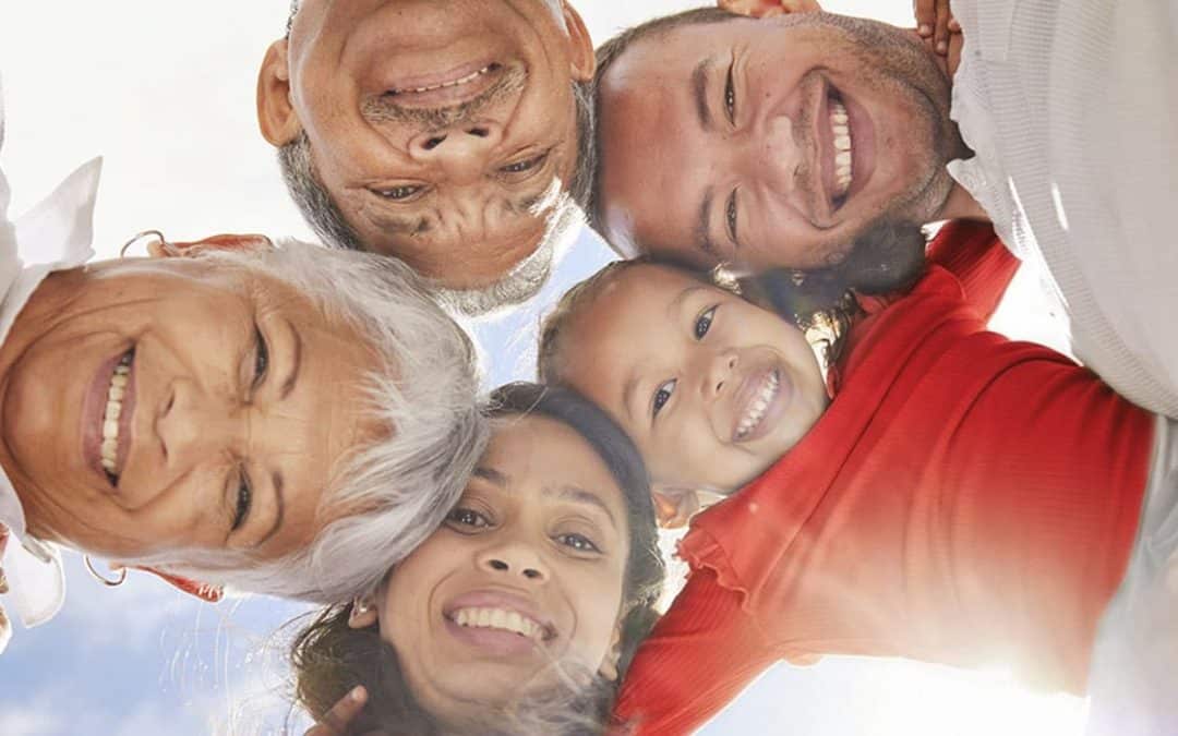 ¿Cómo elegir gastos médicos para adultos mayores?